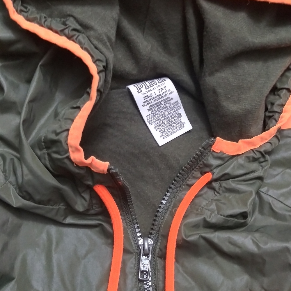 Pink Jacket - Picture 3 of 7